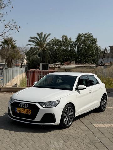 מודעת רכב אאודי A1