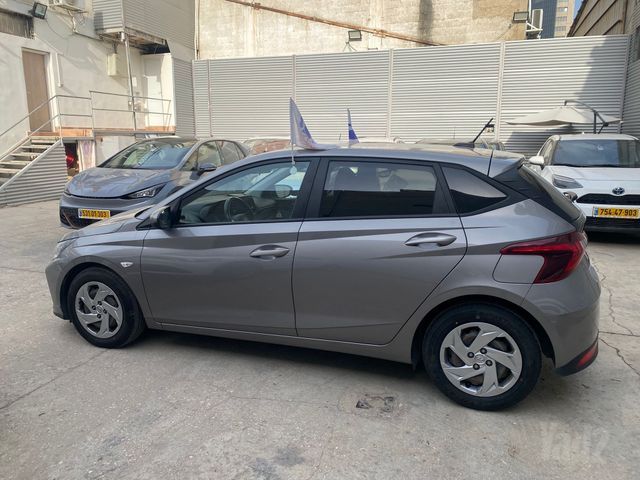 מודעת רכב יונדאי i20 2