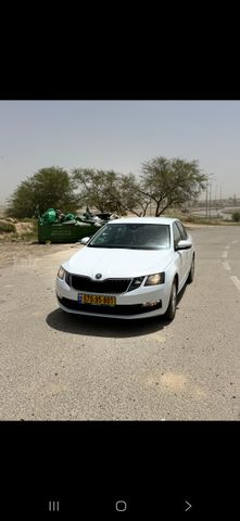 סקודה אוקטביה 