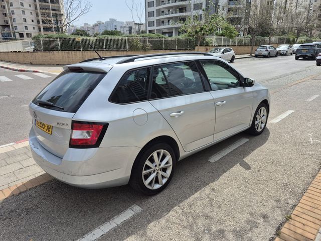 סקודה פאביה