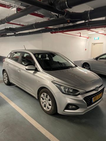 מודעת רכב יונדאי i20