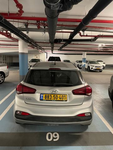 יונדאי i20