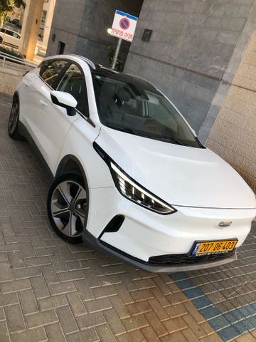 ג׳ילי Geometry C