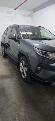 טויוטה RAV4