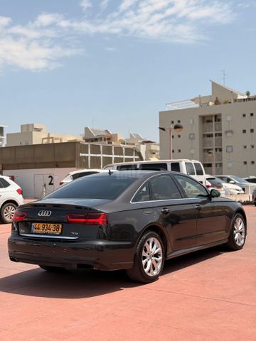 אאודי A6
