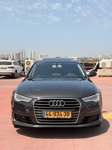 אאודי A6