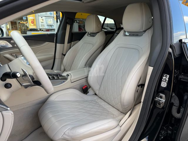 מרצדס-בנץ AMG GT 4 דל' קופה
