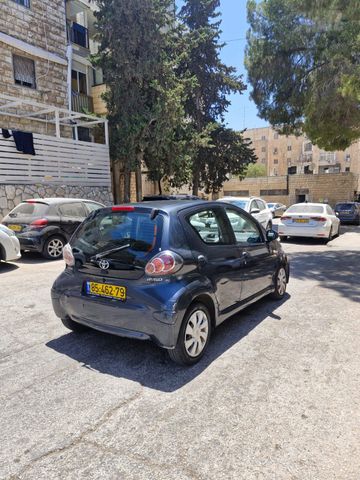 טויוטה אייגו