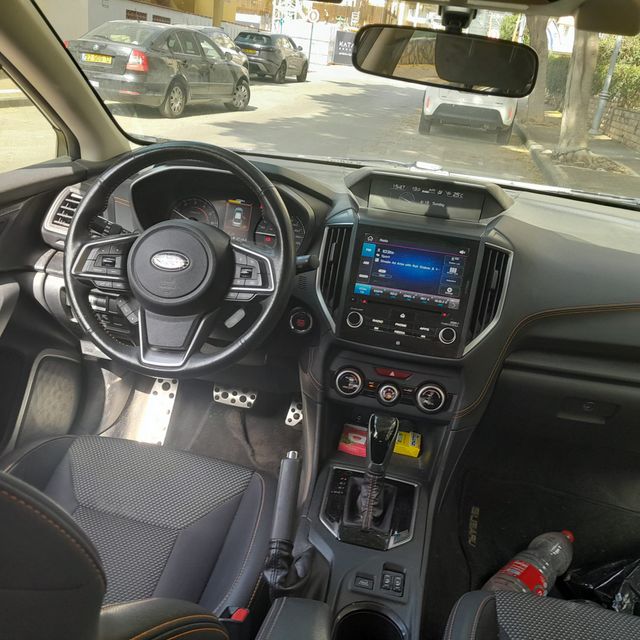מודעת רכב סובארו XV