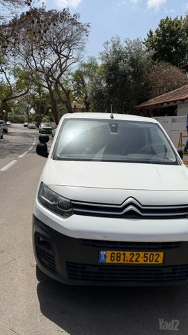 מודעת רכב סיטרואן ברלינגו 