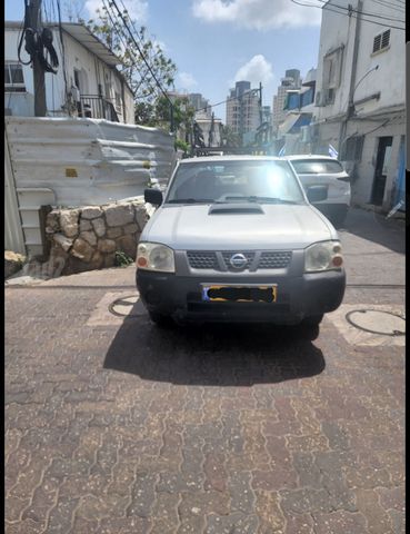 מודעת רכב ניסאן ווינר