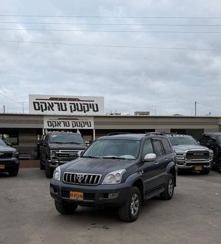 מודעת רכב טויוטה לנד קרוזר