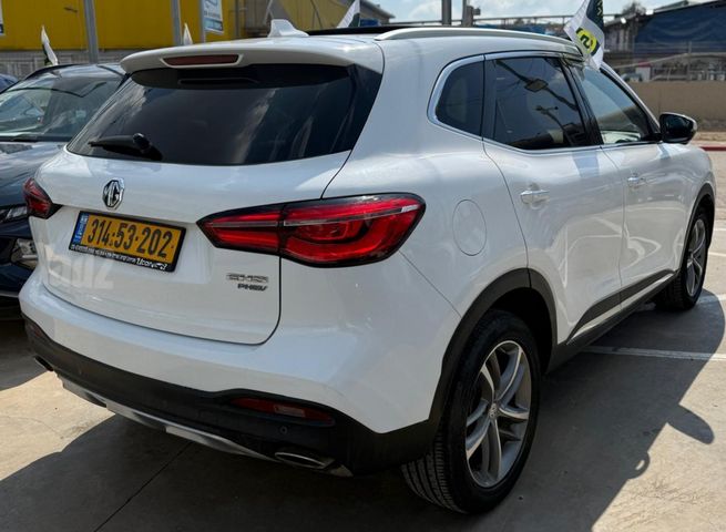אם ג'י EHS PHEV