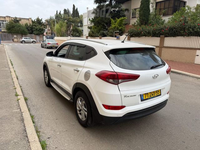 יונדאי טוסון