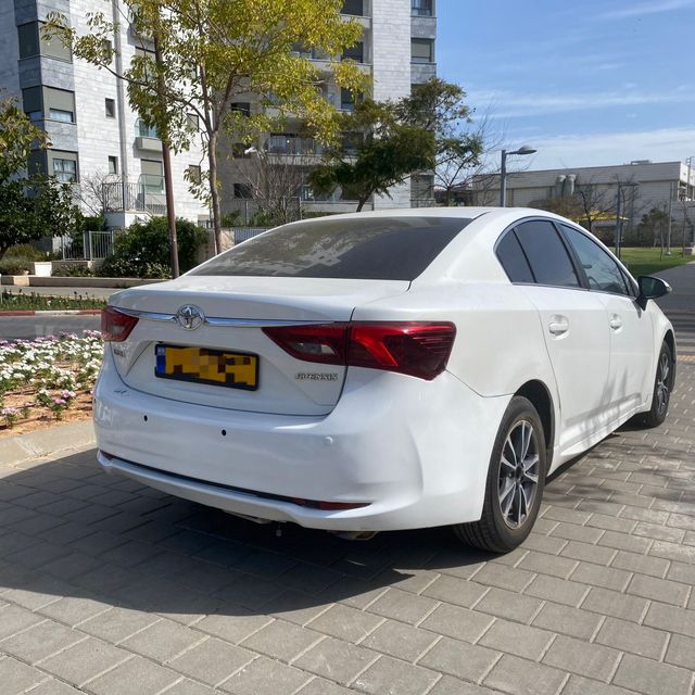 טויוטה קורולה
