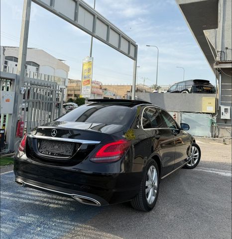 מרצדס-בנץ C-class