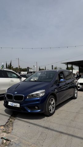 מודעת רכב ב מ וו סדרה 2