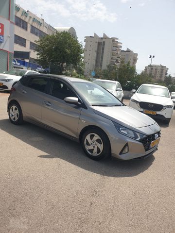 יונדאי i20