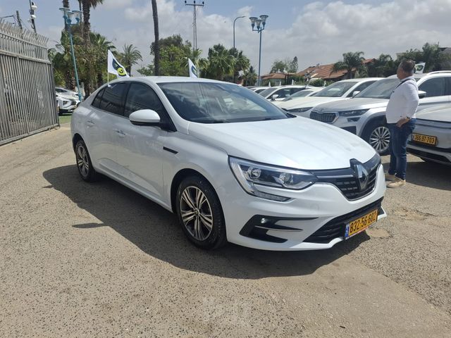 מודעת רכב רנו מגאן