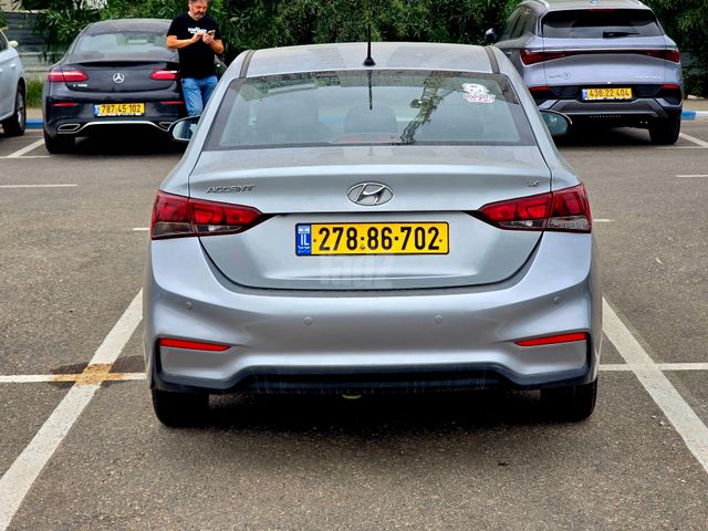 יונדאי אקסנט i25