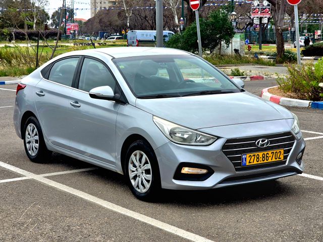 יונדאי אקסנט i25
