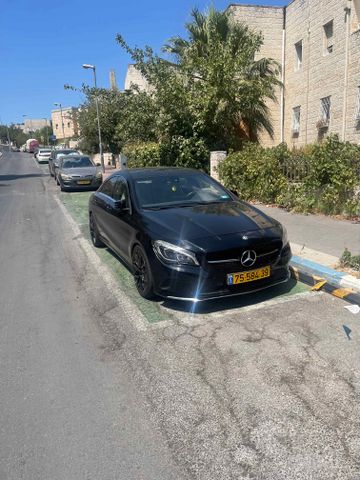 מודעת רכב מרצדס-בנץ CLA