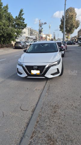 ניסאן סנטרה