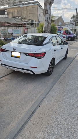 ניסאן סנטרה