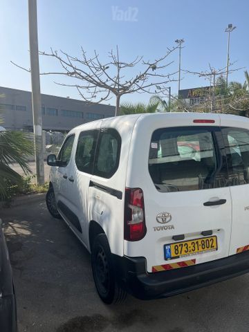 טויוטה פרואייס סיטי