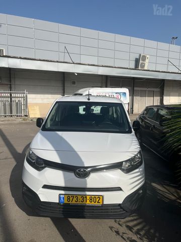 מודעת רכב טויוטה פרואייס סיטי