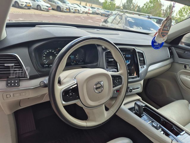 וולוו XC90