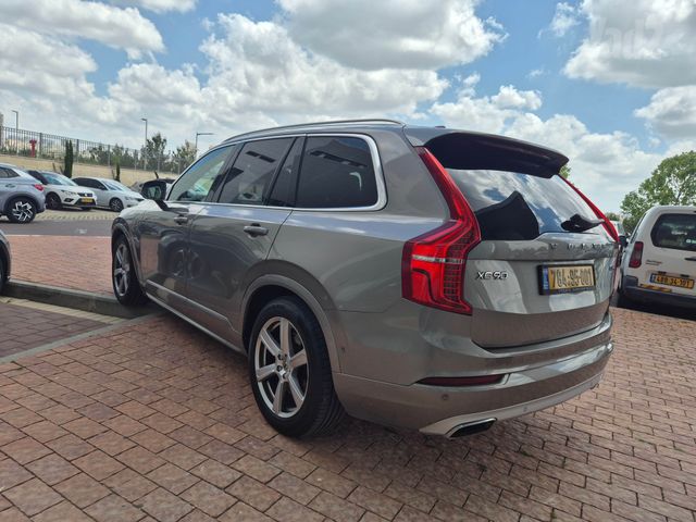 וולוו XC90