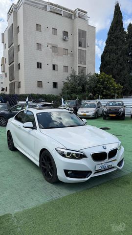 מודעת רכב ב מ וו סדרה 2 1