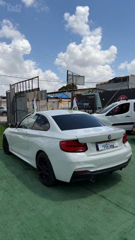 מודעת רכב ב מ וו סדרה 2 2