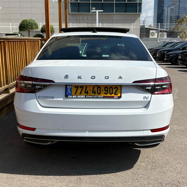 סקודה סופרב