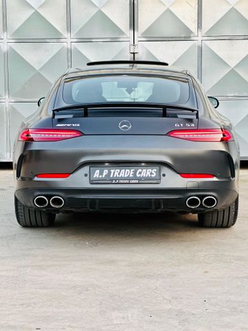 מרצדס-בנץ AMG GT 4 דל' קופה