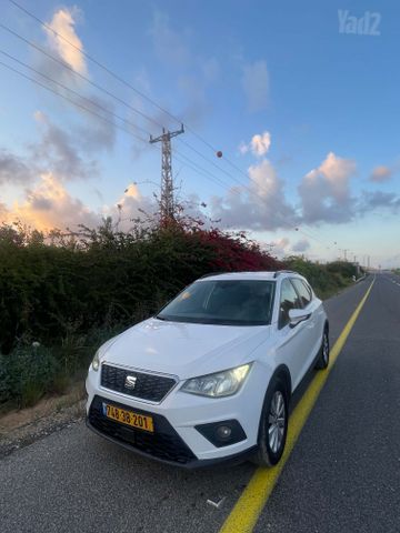 מודעת רכב סיאט ארונה