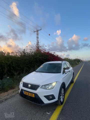 מודעת רכב סיאט ארונה