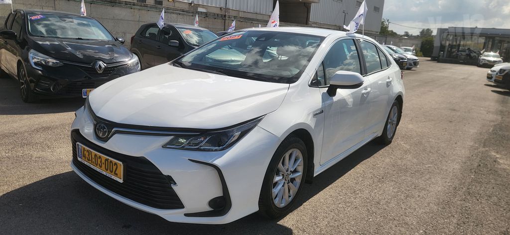 טויוטה קורולה