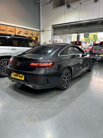 מודעת רכב מרצדס-בנץ E-class