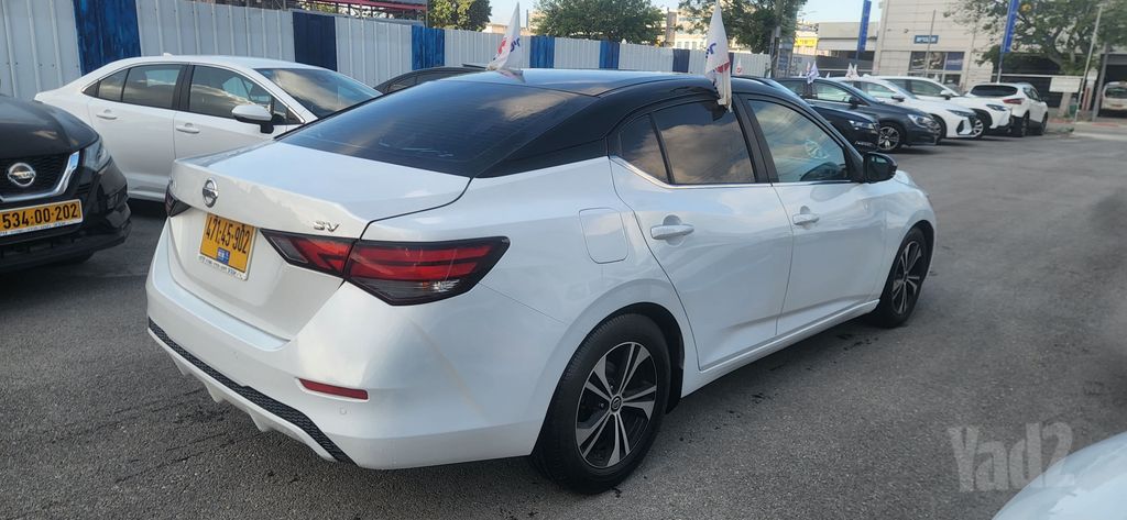 ניסאן סנטרה