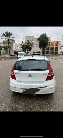 יונדאי i30