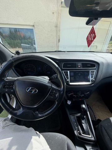 יונדאי i20