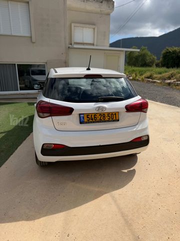יונדאי i20