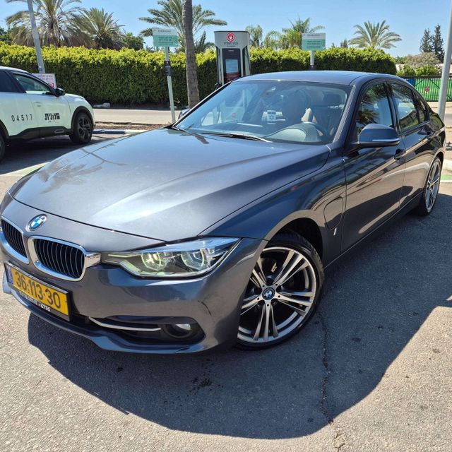 מודעת רכב ב מ וו סדרה 3