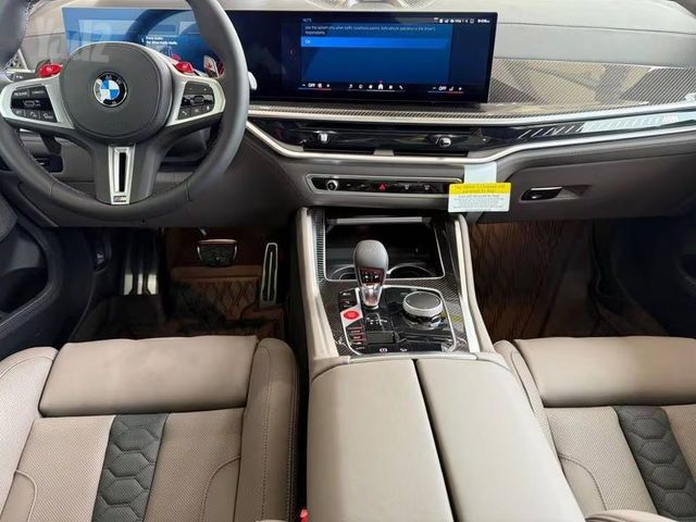 ב מ וו X6 M