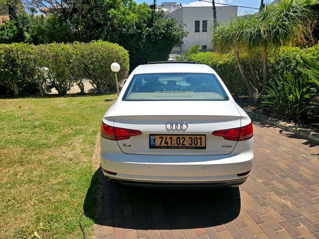 אאודי A4