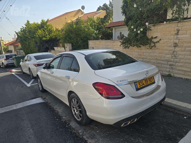 מרצדס-בנץ C-class