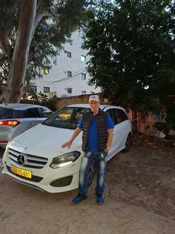 מודעת רכב מרצדס-בנץ B-class