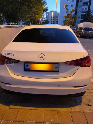 מרצדס-בנץ C-class